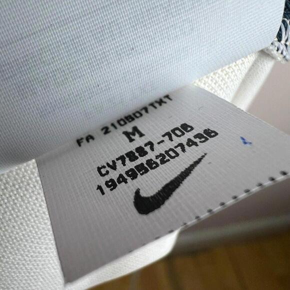 Nike Club América Home Jersey 2021-22 Men’s Medium CV7887-706 NWT Dri-FIT - Picture 5 of 9